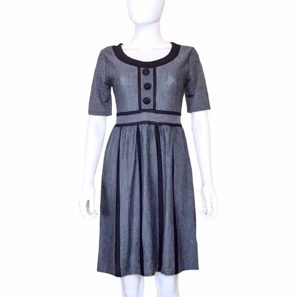 H&M Dresses & Skirts - H&M Gray & Black Dress Short Sleeved Lightweight Knee Length Dress